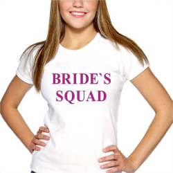 Футболка в надписью Bride's squad (наряд невесты)