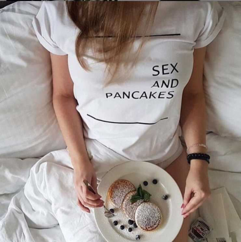 Изображение Футболка женская Sex and pancakes